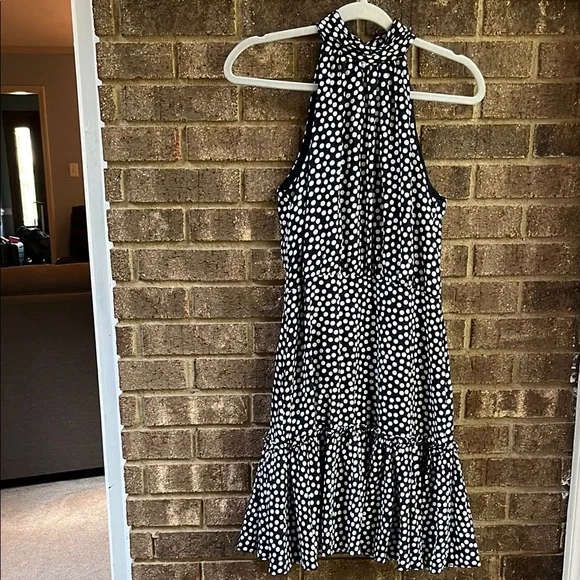 Betsey Johnson Halter Dress with Ruffled Hem Navy with White Polka Dots Size 4 - Picture 2 of 12